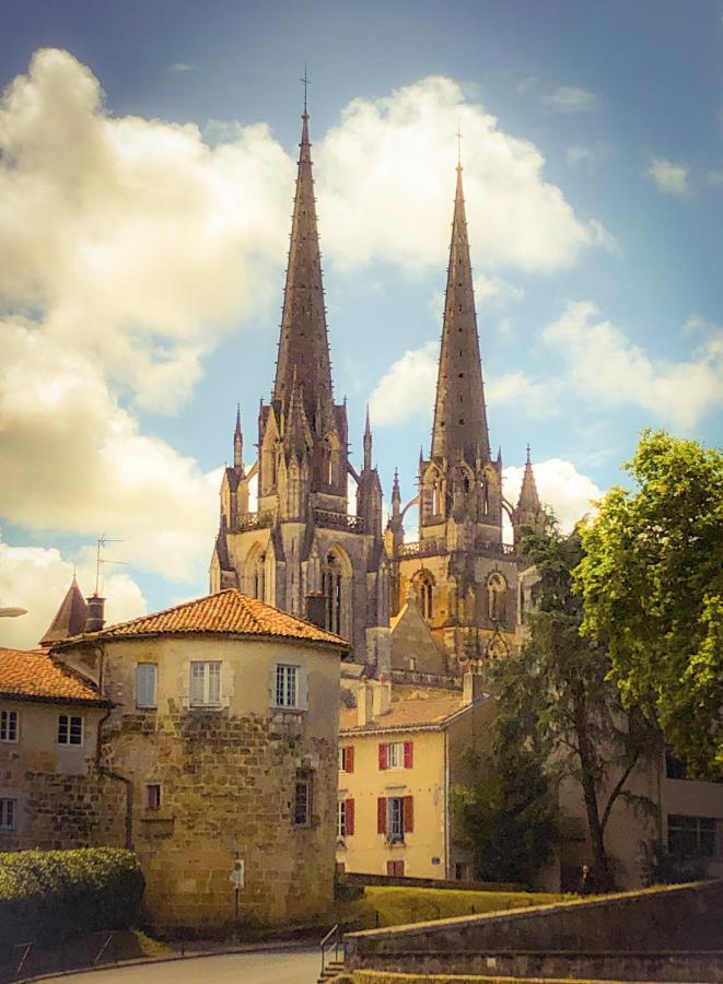Maison D'Hotes City Break Miradour Бейонн Экстерьер фото
